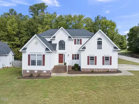300 New Parkside Dr, Chapel Hill, NC 27516
