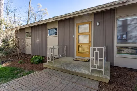Exterior - 2702 Ashley St, Durham, NC 27704 photo 4 of 5