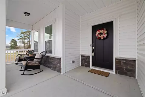 Exterior - 1237 Huffington Oak Dr, Willow Spring, NC 27592 photo 1 of 3
