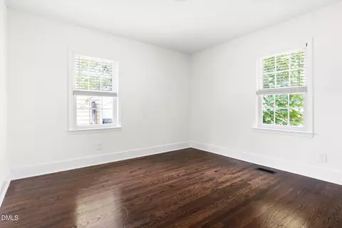 Bedroom - 407 Edward St # A, Durham, NC 27701 photo 5 of 6