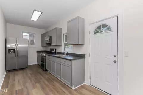 726 W M St, Erwin, NC 28339 photo 18