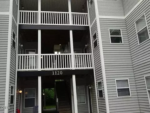 1120 Carlton Ave #301, Raleigh, NC 27606
