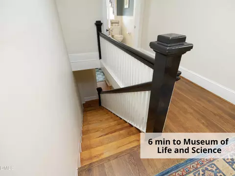 Entry Way - 825 Onslow St, Durham, NC 27705 photo 6 of 8