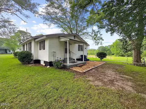 612 N 4th St, Smithfield, NC 27577 photo 28