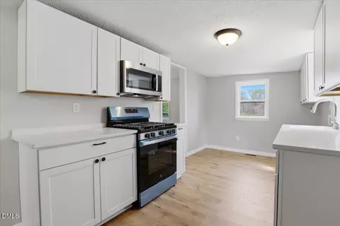 612 N 4th St, Smithfield, NC 27577 photo 16