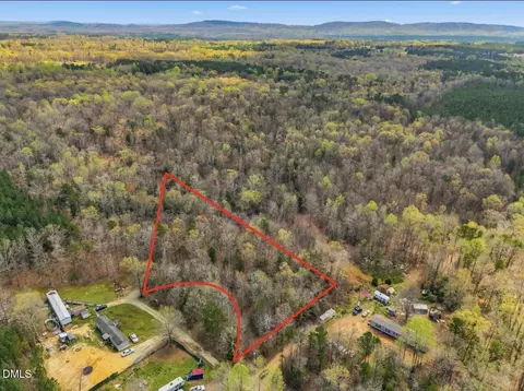 411 Poplar Dr, Lexington, NC 27292