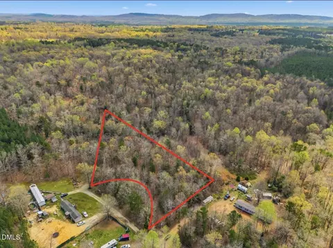 411 Poplar Dr, Lexington, NC 27292