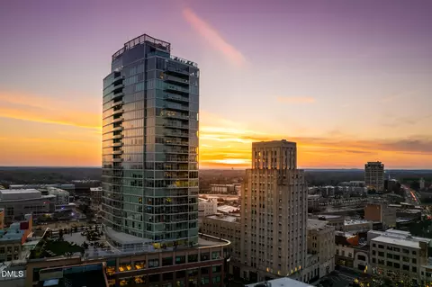 110 N Corcoran St UNIT 2603, Durham, NC 27701