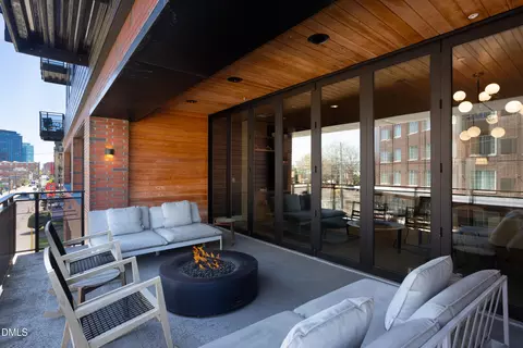 Exterior - 1105 W Main St #704 PENT HOUSE, Durham, NC 27701 photo 3 of 4