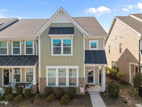 964 Ambergate Sta, Apex, NC 27502
