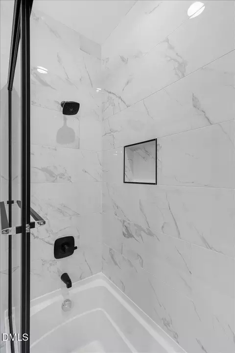 Bath - 938 Mclamb Dr, Durham, NC 27703 photo 4 of 13