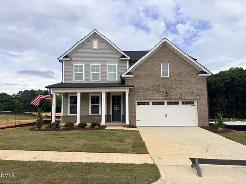 313 Long Leaf Glen Ln, Zebulon, NC 27597
