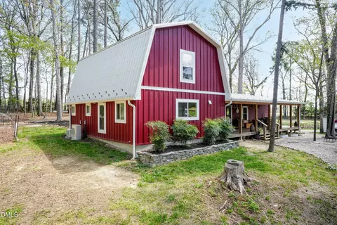 562 Peach Orchard Rd, Louisburg, NC 27549