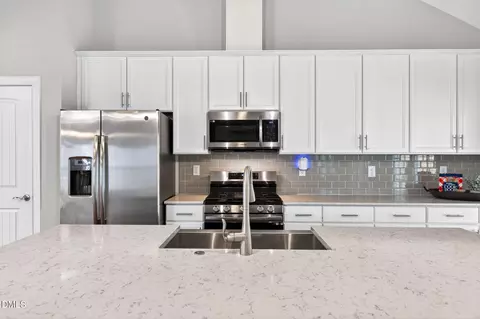 Kitchen - 63 Gemith Ct, Clayton, NC 27520 photo 2 of 2