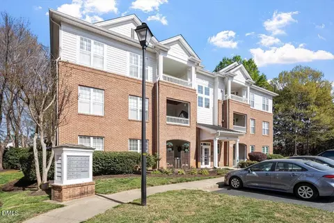 1721 Tiffany Bay Ct #204, Raleigh, NC 27609