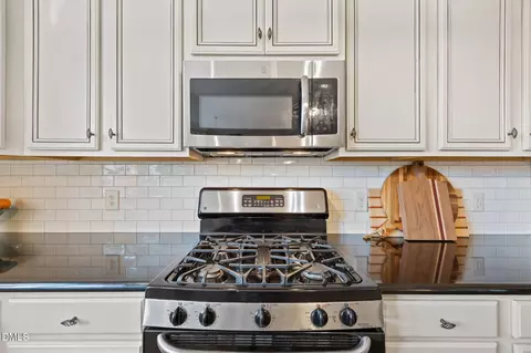 Kitchen - 3924 Forgotten Pond Ave, Wake Forest, NC 27587 photo 4 of 6