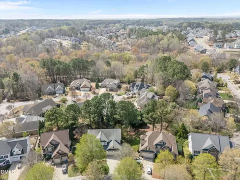 View/Area - 3924 Forgotten Pond Ave, Wake Forest, NC 27587 photo 1 of 7