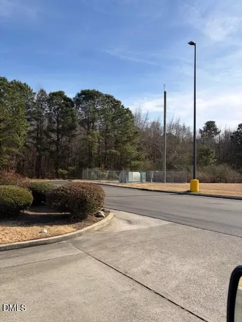 650 E Jackson Blvd, Erwin, NC 28339 photo 4