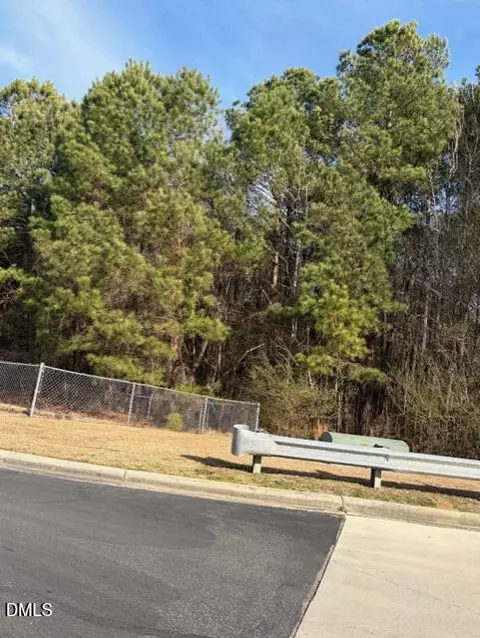 660 E Jackson Blvd, Erwin, NC 28339 photo 8