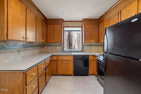 2012 Nancy Ann Dr, Raleigh, NC 27607 photo 16