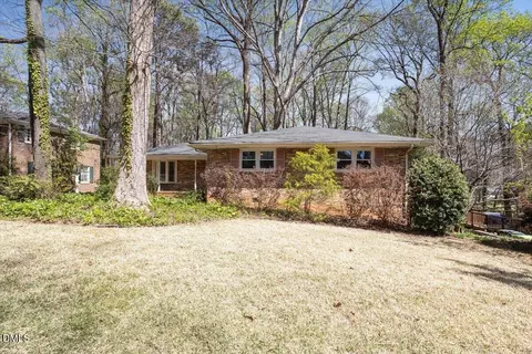 2012 Nancy Ann Dr, Raleigh, NC 27607 photo 3