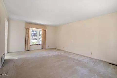 2012 Nancy Ann Dr, Raleigh, NC 27607 photo 10