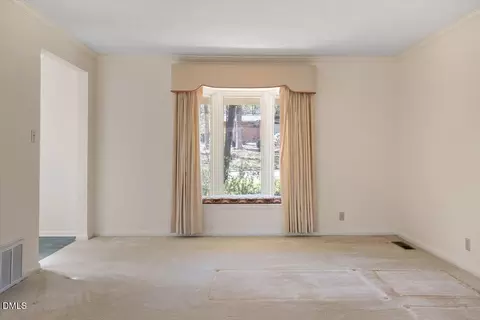 2012 Nancy Ann Dr, Raleigh, NC 27607 photo 11