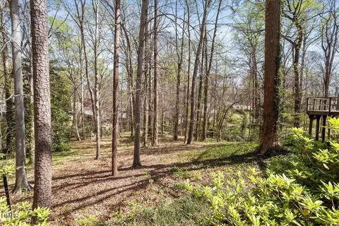2012 Nancy Ann Dr, Raleigh, NC 27607 photo 5