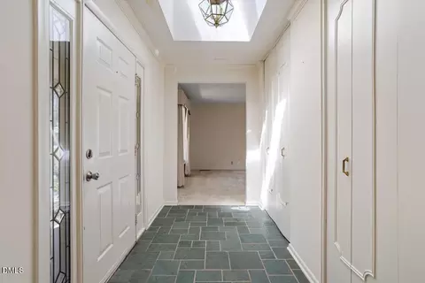2012 Nancy Ann Dr, Raleigh, NC 27607 photo 8