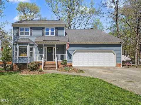 1006 Lantern Light Ct, Apex, NC 27502