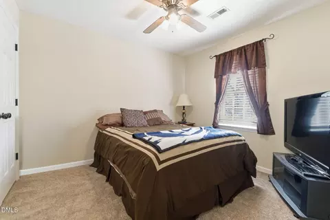 Bedroom - 6617 Wateroak Dr, Willow Spring, NC 27592 photo 3 of 4