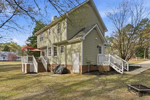 Exterior - 6617 Wateroak Dr, Willow Spring, NC 27592 photo 2 of 3