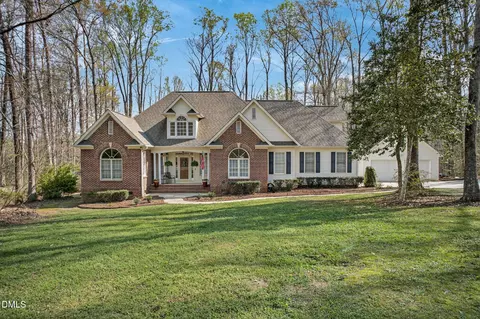 228 Tamworth Dr, Willow Spring, NC 27592