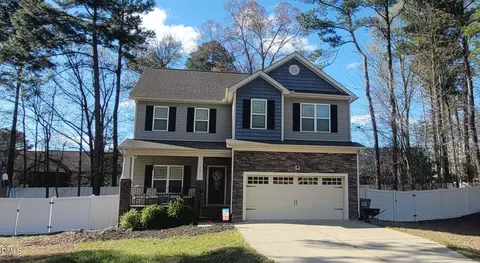 76 Kingland Dr, Angier, NC 27501