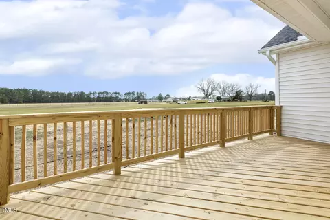 Exterior - 239 Surles Rd, Benson, NC 27504 photo 6 of 8