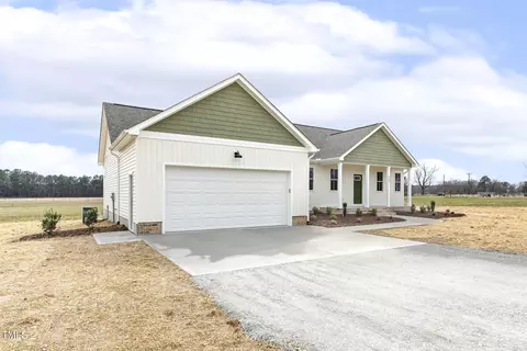 239 Surles Rd, Benson, NC 27504 photo 3
