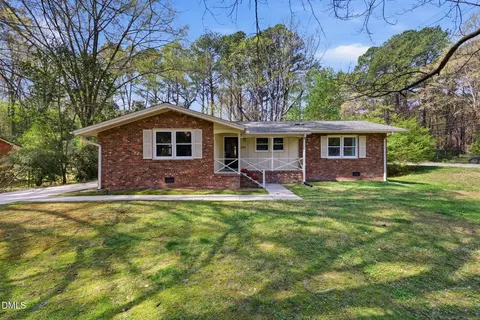 600 Tinkerbell Rd, Chapel Hill, NC 27517