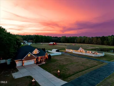 31 Chasewood Dr, Angier, NC 27501