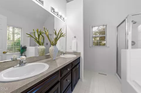 Bath - 1641 Hall Blvd, Garner, NC 27529 photo 3 of 5