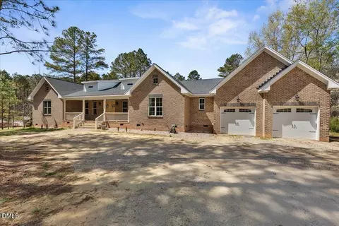 6370 Golden Ct, Zebulon, NC 27597