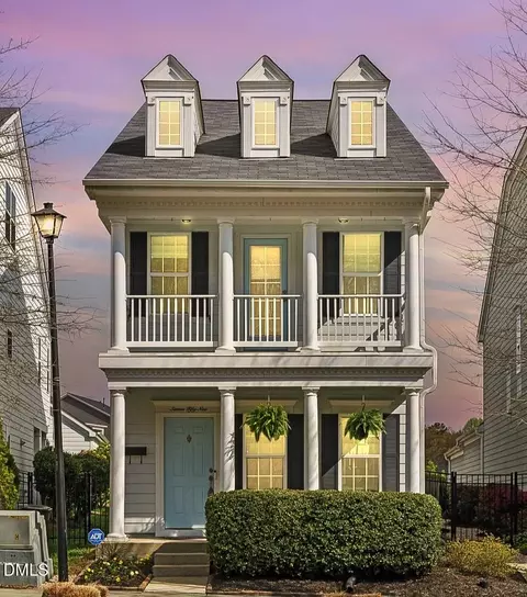 1659 Main Divide Dr, Wake Forest, NC 27587