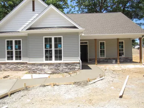 306 S Elm St, Creedmoor, NC 27522