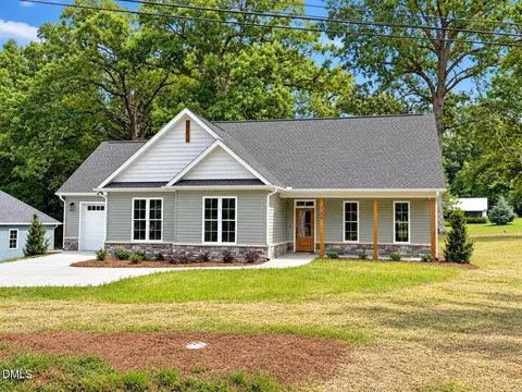 306 S Elm St, Creedmoor, NC 27522
