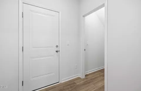 Entry Way - 1152 Lancashire Grove Pl, Willow Spring, NC 27592 photo 4 of 9