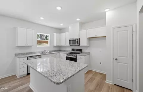 Kitchen - 1152 Lancashire Grove Pl, Willow Spring, NC 27592 photo 2 of 3
