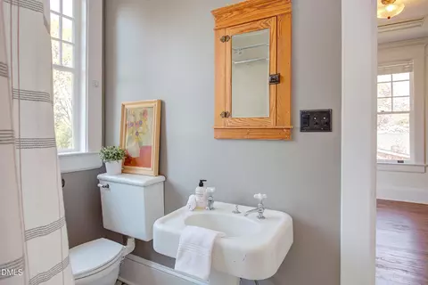 Bath - 811 Vickers Ave, Durham, NC 27701 photo 3 of 4