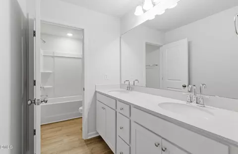 Bath - 200 Amorial Ct, Willow Spring, NC 27592 photo 3 of 4