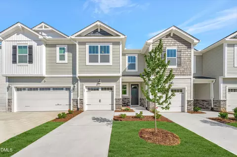 43 Ara Ct #209, Angier, NC 27501