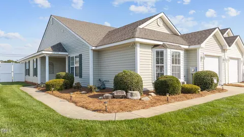 4738 Gardenia Cir, Rocky Mount, NC 27804