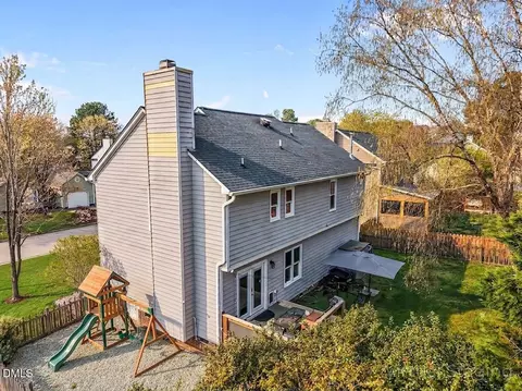 View/Area - 2 Red Bluff Ct, Durham, NC 27713 photo 1 of 4